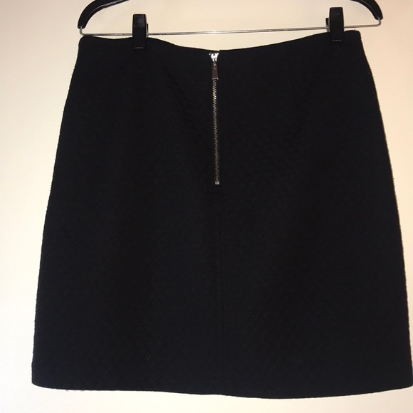 Laundry SKIRT for the Office. - Picture 3 of 5